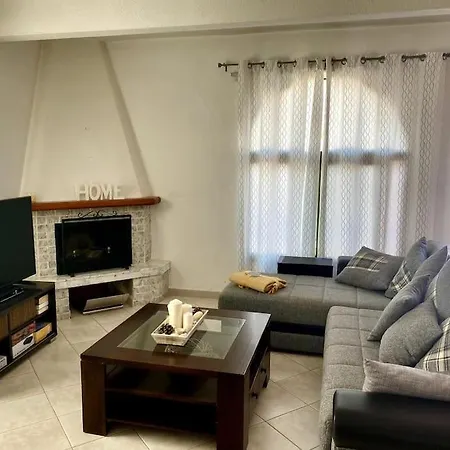 Casa Unifamiliar En El Faro. Holiday home *